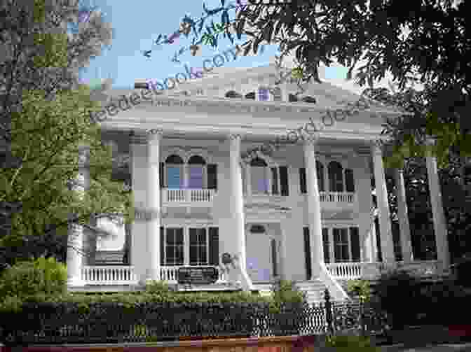 Bellamy Mansion Ghosts North Carolina North Carolina Ghosts And Legends