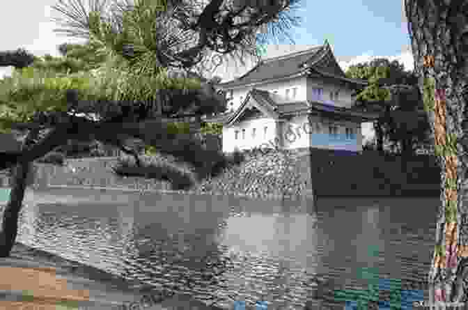 Tokyo Imperial Palace, The Emperor's Residence Ten Must See Sights: Tokyo Hermann Josef Frisch